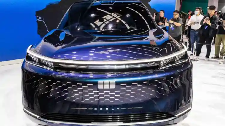 Geely Galaxy Starship 9: A Futuristic Hybrid SUV with Smart Tech and Premium Design