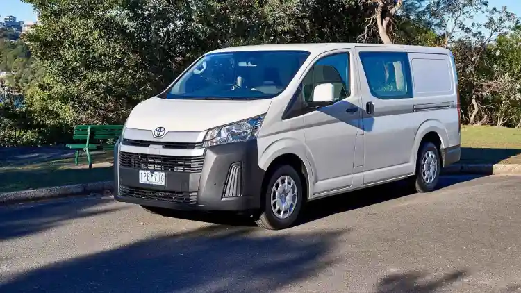 2025 Toyota Hiace: Maximizing Kilometers per Liter
