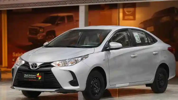2025 Nissan Sunny vs Toyota Yaris