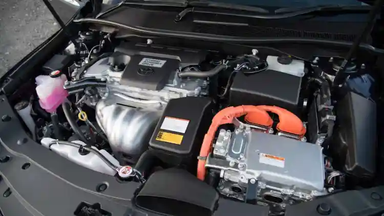 سعر بطارية تويوتا كامري 2025:دليل شامل للتوفير والاختيار الأمثل