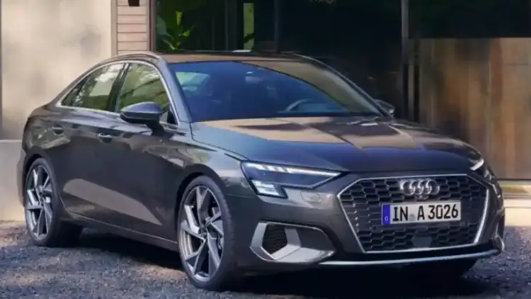 تحديث أودي A3 2025 يصل الإمارات بتصميم جديد وتجهيزات فاخرة