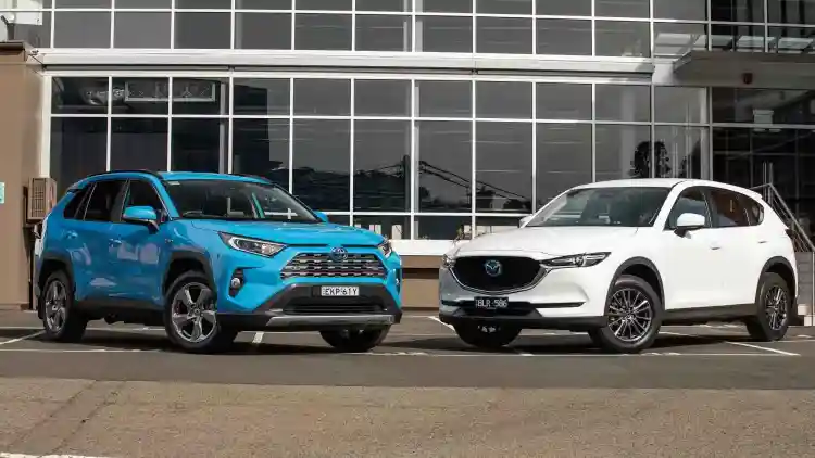 Mazda CX-5 vs Toyota RAV4:Which Compact SUV Wins Your Drive?