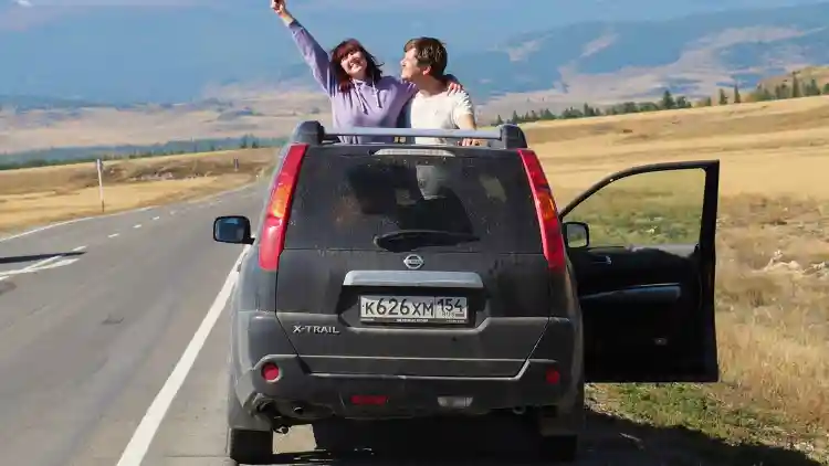 2025 Nissan X-Trail vs Toyota RAV4: Hybrid SUV Comparison