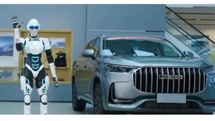 الروبوتات البشرية في معارض السيارات: مستقبل مبيعات السيارات