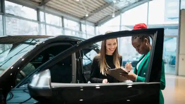 هيونداي كريتا vs نيسان كيكس :مقارنة شاملة بين أفضل سيارات