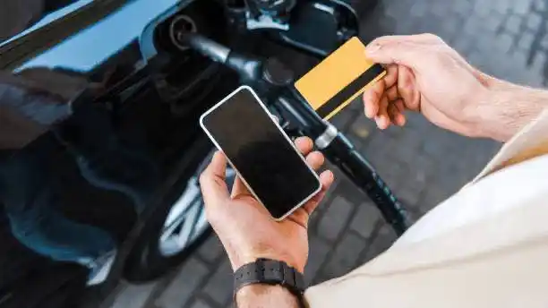 استهلاك وقود نيسان سني 2016:دليل 2025 لخفض النفقات بذكاء