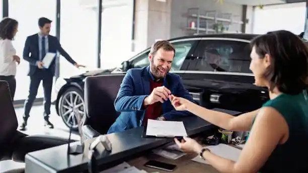 نيسان كيكس SV مقابل SL:دليل المقارنة الشامل لعام 2025