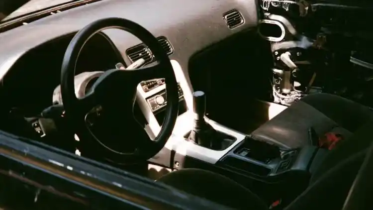 مقاس عجلة قيادة نيسان كيكس 2025:كل ما تحتاج معرفته للقيادة المثالية