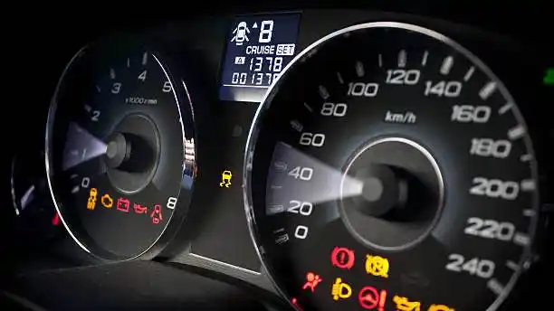 غطاء تابلوه نيسان كيكس 2025:دليل شامل للاختيار والتركيب