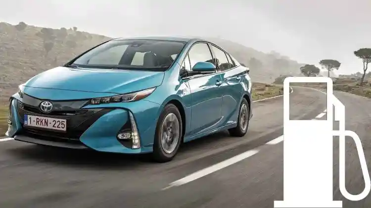 2025 Toyota Prius Hybrid Fuel Consumption