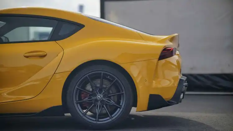 سعر ناقل الحركة نيسان ألتيما السعر: دليل 2025