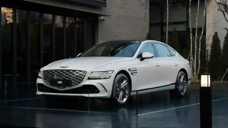 ضغط إطارات ألتيما 2025:دليل عملي للصيانة الذكية