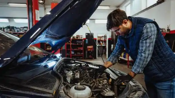 محرك إنوفا سي سي:كل ما تحتاج معرفته عن القوة الذكية لعام 2025