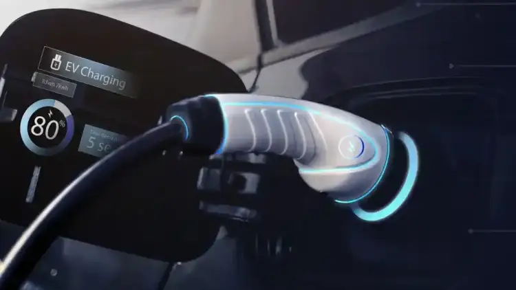 Public EV Charging: How to Choose the Right Connector and Pay Safely