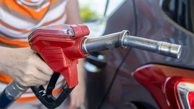 2025 Nissan Sunny Fuel Consumption: Save at the Pump