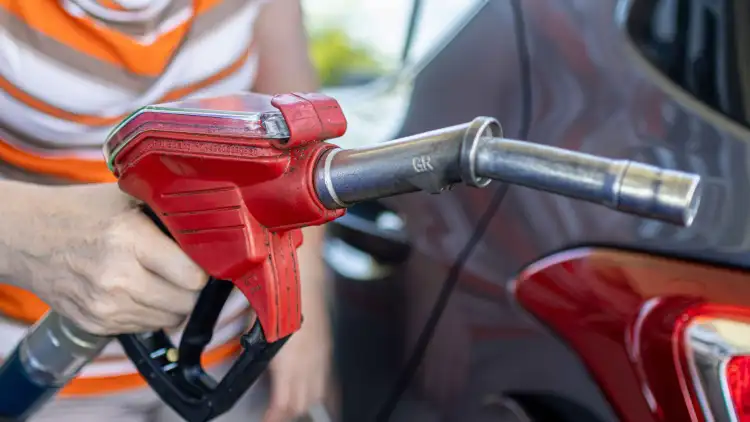 استهلاك وقود نيسان صني 2025:دليل عملي لخفض النفقات