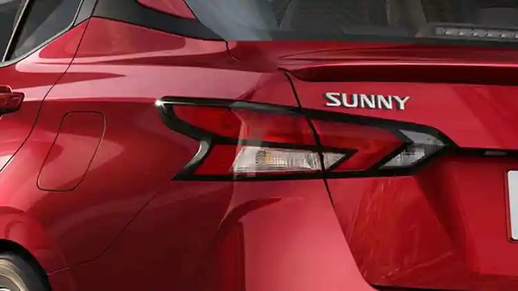 سعر غطاء إنارة خلفية نيسان صني 2025:دليل الشراء الشامل