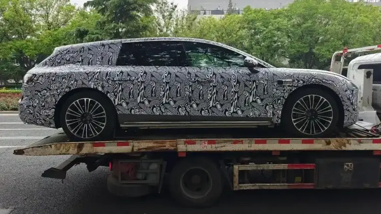 Leaked Images Reveal Stelato S9 Wagon with AITO M8 Inspired Taillights