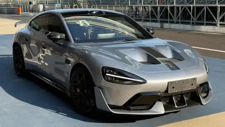 SU7 Ultra Controversy: Hundreds of Owners Demand Refunds from Xiaomi