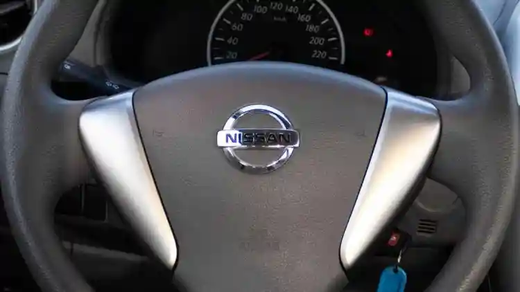 مقاس عجلة القيادة في نيسان صني 2025:دليل عملي للسائقين