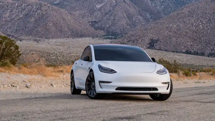 2025 Tesla Model 3 Performance 0-100km/h:Acceleration Guide
