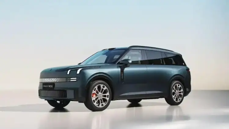 845 hp and bold design: Lynk & Co 900 joins luxury with confidence