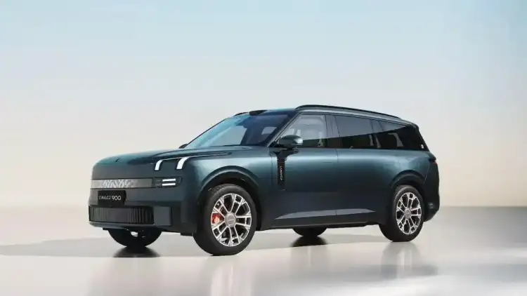 845 hp and bold design: Lynk & Co 900 joins luxury with confidence