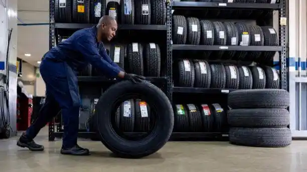 حجم إطارات هوندا أكورد 2015:دليل شامل لاختيار الأنسب حتى عام 2025