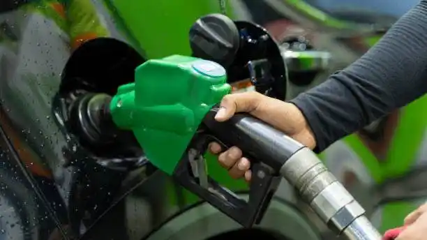 استهلاك وقود تويوتا ياريس 2016 كم/لتر:دليل  الشامل للاقتصاد بالوقود