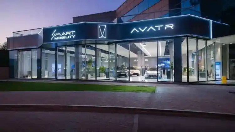 أفاتر الصينية تحقق 8.25% من سوق السيارات الكهربائية الفاخرة في الإمارات وتوسع حضورها بالشرق الأوسط