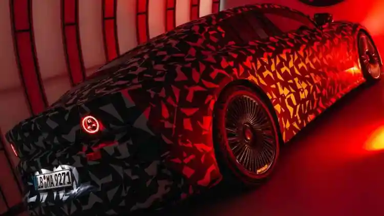 مرسيدس ايه ام جي تلمّح لسيارة سيدان كهربائية خارقة: بداية عصر جديد للأداء الفاخر