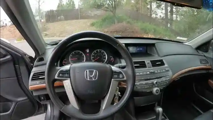 هوندا أكورد 2016:استهلاك الوقود في 2025 - دليل عملي لكل مالك