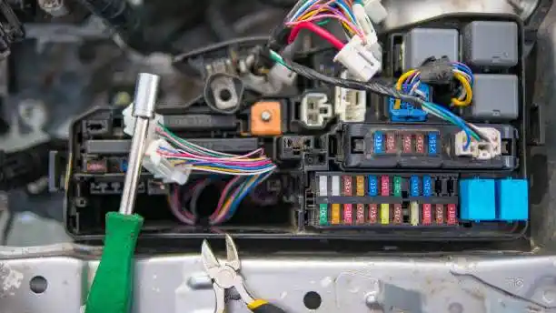 2025 Guide:2015 Toyota Yaris Fuse Box Location Quick Reference