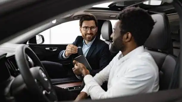 Toyota Raize vs Yaris 2025:Which Compact Car Delivers More Value?