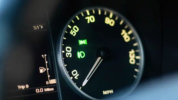 استهلاك الوقود هوندا سيفيك 2006 كم/لتر:دليل 2025 الشامل