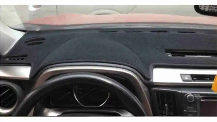 Honda Civic Dashboard Cover Guide:Protect & Style Your Ride