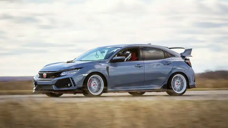 سعر هوندا سيفيك تايب آر 2024:دليل الشراء الشامل لعام