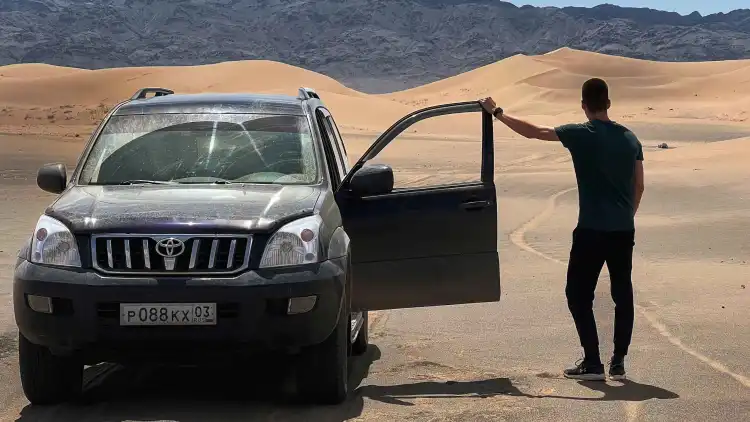 أبعاد لاند كروزر برادو 2024