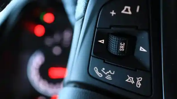 2025 دليل رموز لوحة عدادات تويوتا كامري:فك الشفرات بسهولة