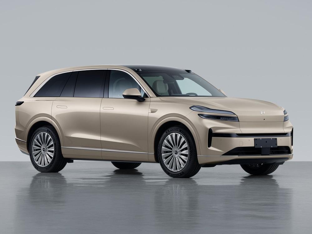 Strong Start for April 2025 Cars Electric, Hybrid, and