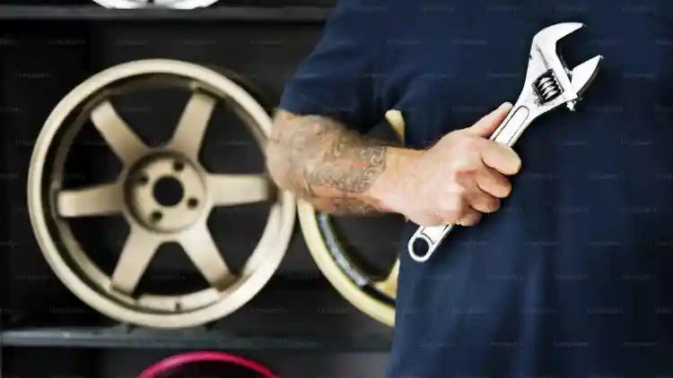 قائمة أسعار قطع غيار تويوتا كامري:دليل الشراء الذكي