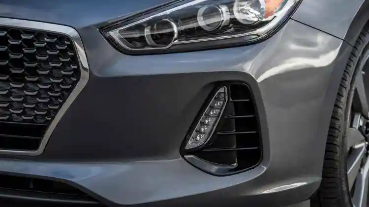 لمبة ضباب هيونداي إلنترا:دليل التحديث الذكي للسائقين