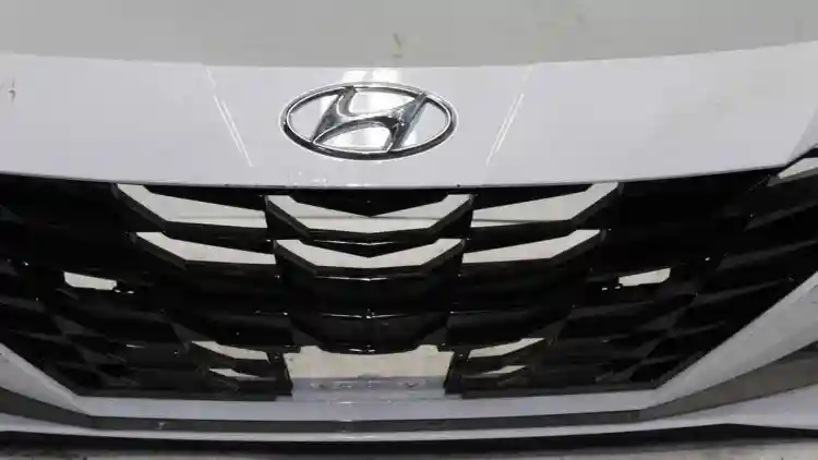 كيت جسم هيونداي إلنترا 2015:دليل التحديثات المثالية لعام