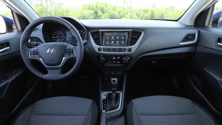 استهلاك وقود هيونداي أكسنت 2024:دليل توفير الوقود حتى