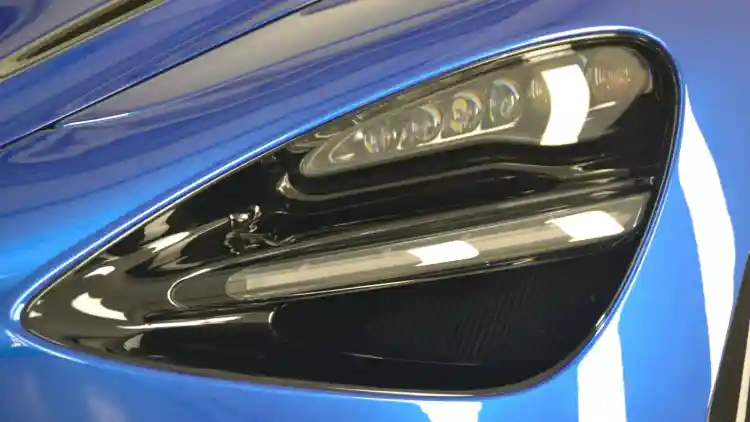 مصابيح فورد إيدج 2013:دليل التحديث والصيانة لعام 2025