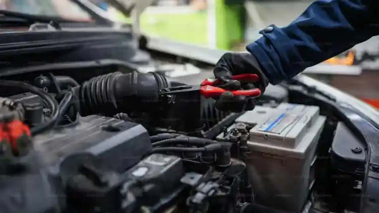 2008 Ford Edge Battery Replacement & Maintenance