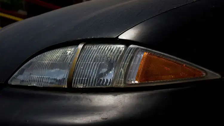 Headlight Ford Edge 2011:2025 Maintenance Guide