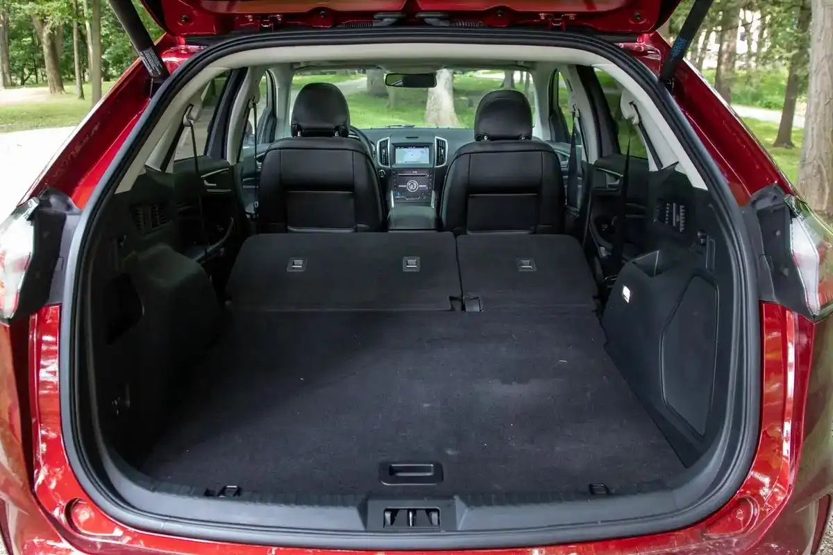 2025 Ford Edge Cargo Space Smart Storage Solutions, image size:1200x800
