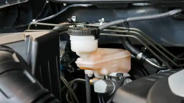 Hyundai Elantra Coolant Reservoir Cap:2025 Maintenance Guide You Need