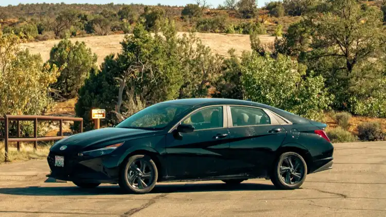 2013 Hyundai Elantra Dimensions:2025 Owner's Guide